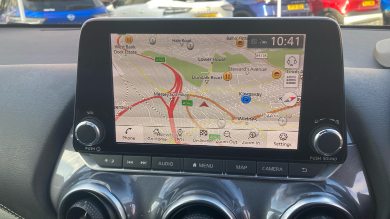 Nissan Juke 1.0 DiG-T 114 N-Connecta 5dr Petrol Hatchback